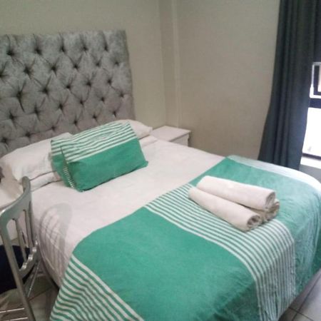 One Rosebank Stay Johannesburg Buitenkant foto